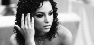 ALICIA KEYS — Journey to "Agape" 