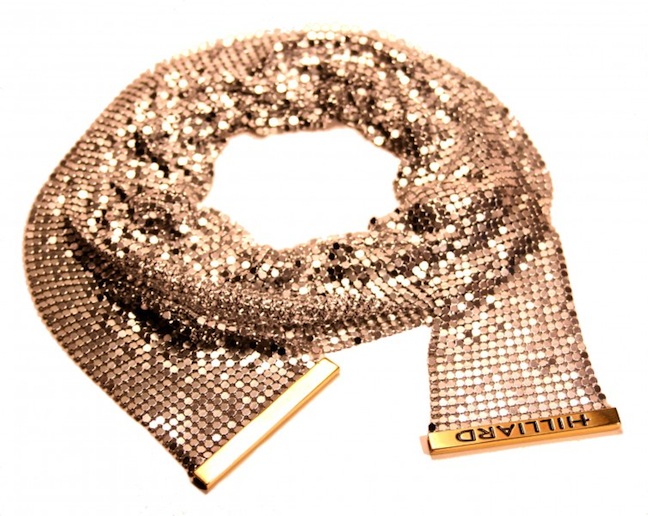 link_scarf_mesh_scarf_rolled